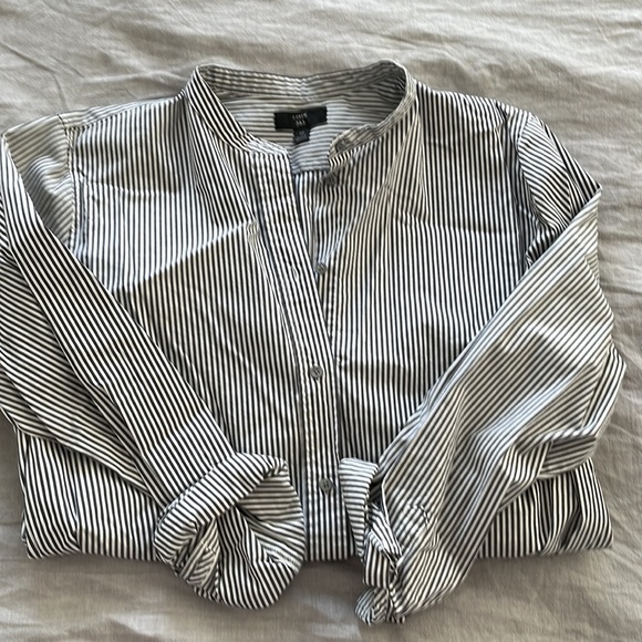 J Crew Bodysuit Blouse - Picture 2 of 4